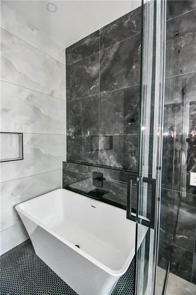 Furnished interior view inside a new home in , Atlanta (Image 43).