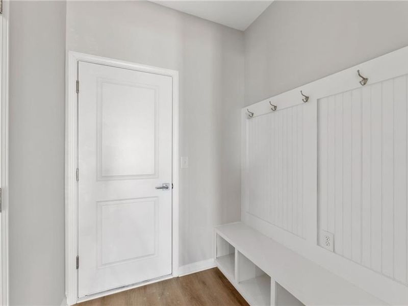 Spacious, unfurnished interior of a new home in Lake Shore, Winder (Image 16).