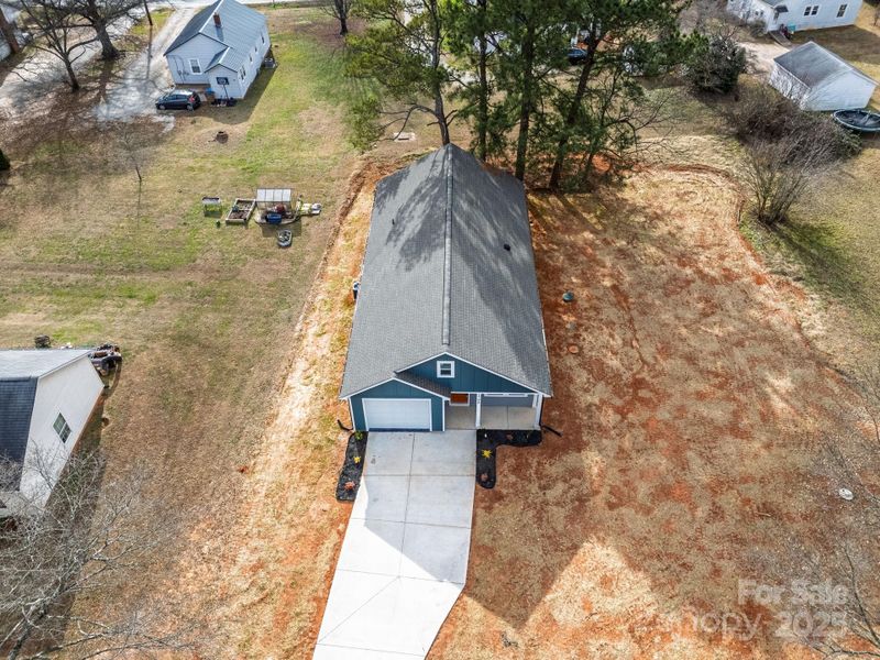Exterior details and patio area of a home in , Shelby (Image 34).