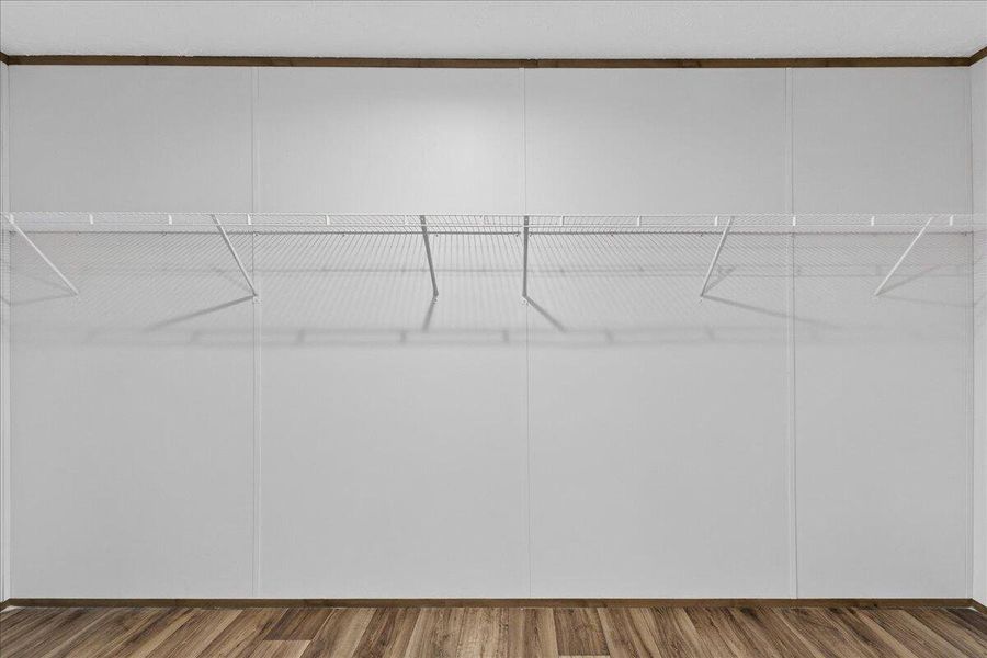 Spacious, unfurnished interior of a new home in , Walterboro (Image 13).