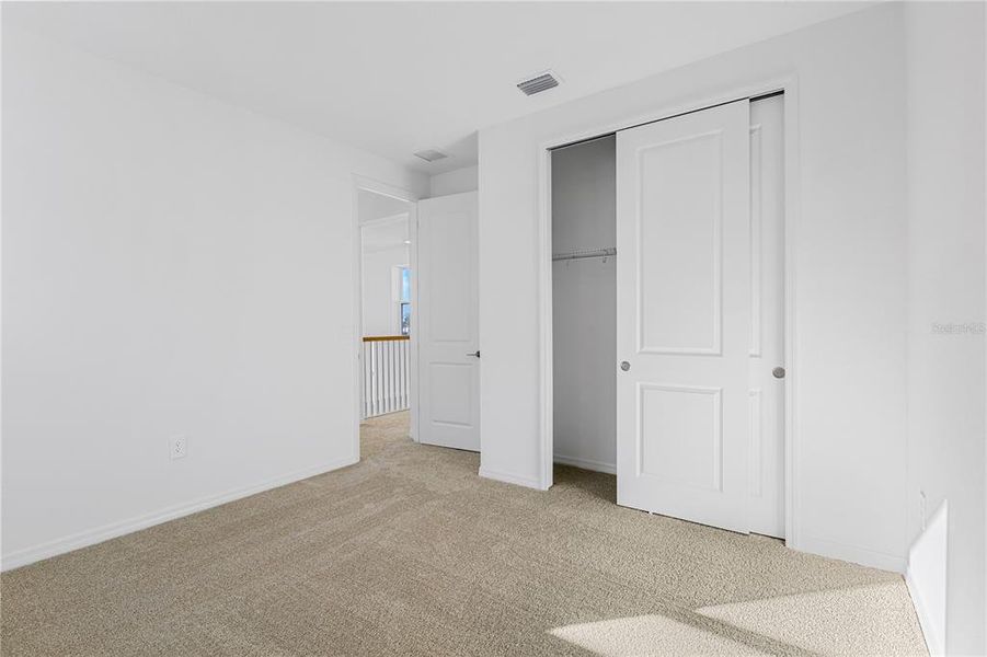 Spacious, unfurnished interior of a new home in , Winter Garden (Image 32).