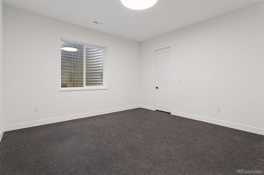 Spacious, unfurnished interior of a new home in , Denver (Image 46).