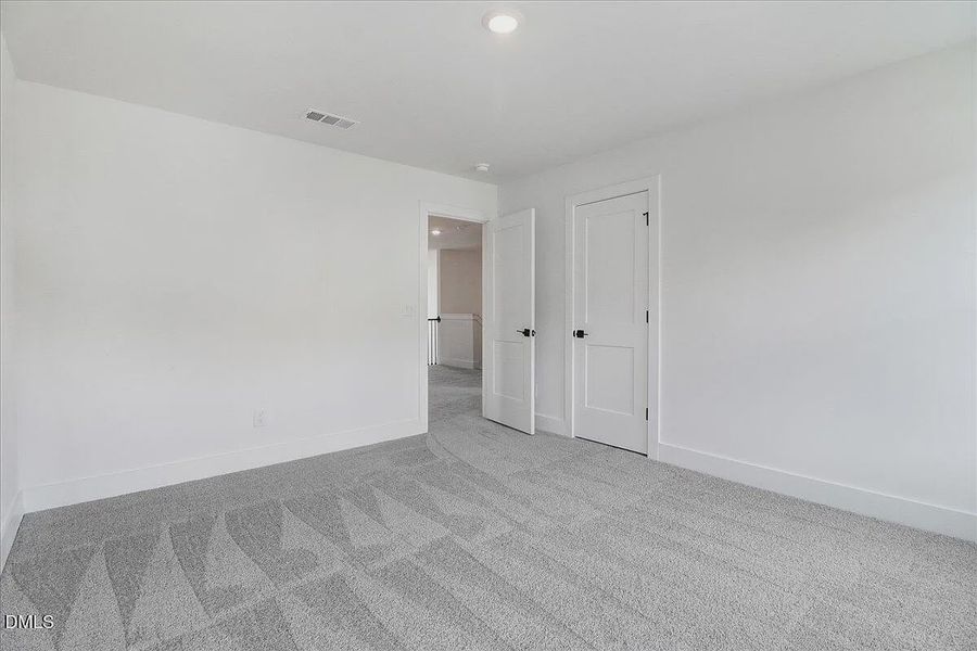 Spacious, unfurnished interior of a new home in Kelly Farms, Lillington (Image 25). Spacious, unfurnished interior of a new home in Kelly Farms, Lillington (Image 25).