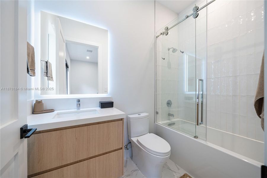 Furnished interior view inside a new home in , Pinecrest (Image 56). Furnished interior view inside a new home in , Pinecrest (Image 56).