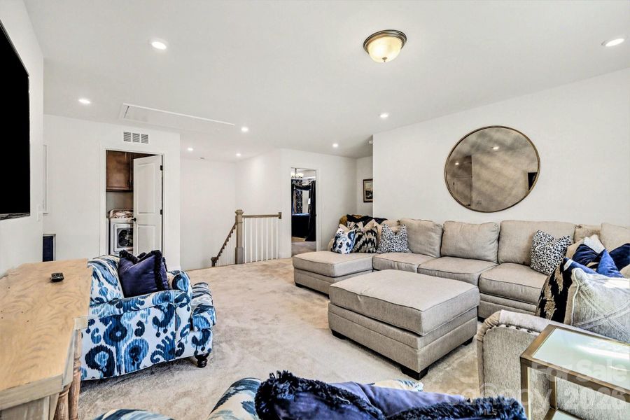 Furnished interior view inside a new home in Lakeside Glen, York (Image 19).