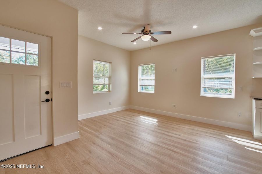 Spacious, unfurnished interior of a new home in , Jacksonville (Image 22). Spacious, unfurnished interior of a new home in , Jacksonville (Image 22).