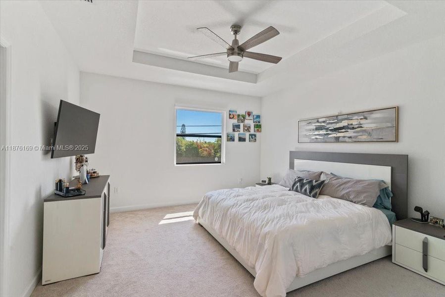Furnished interior view inside a new home in , Homestead (Image 13).