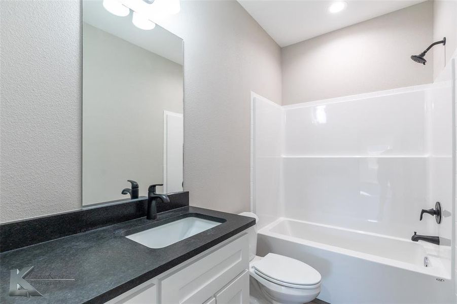 Furnished interior view inside a new home in , Abilene (Image 11).