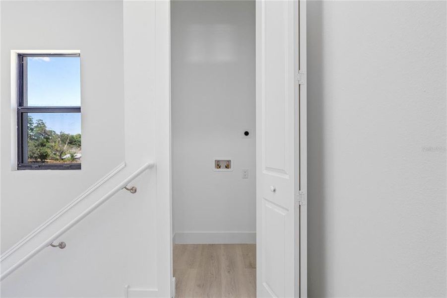 Spacious, unfurnished interior of a new home in , Tampa (Image 26).