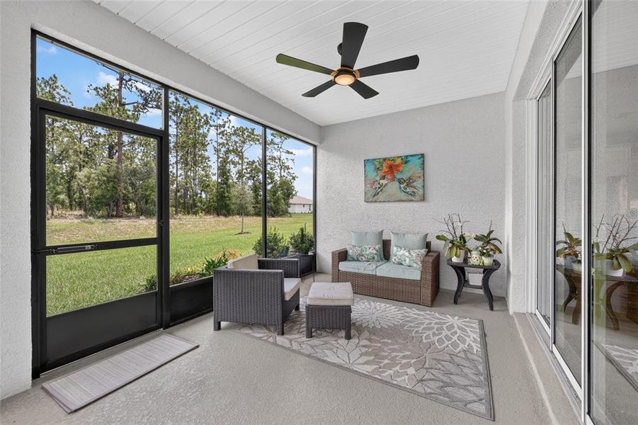 Exterior details and patio area of a home in , Ocala (Image 26).