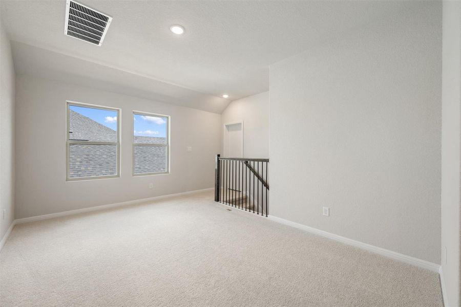 Representative images and renderings are for illustrative purposes. Actual structural options and design finishes of home may vary. Representative images and renderings are for illustrative purposes. Actual structural options and design finishes of home may vary.