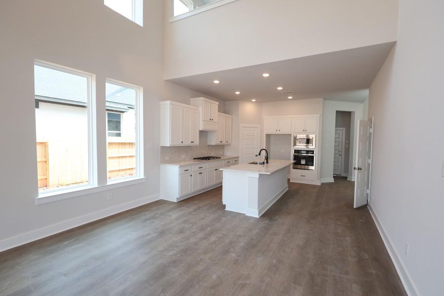 Furnished interior view inside a new home in Clopton Farms, Montgomery (Image 4). Furnished interior view inside a new home in Clopton Farms, Montgomery (Image 4).