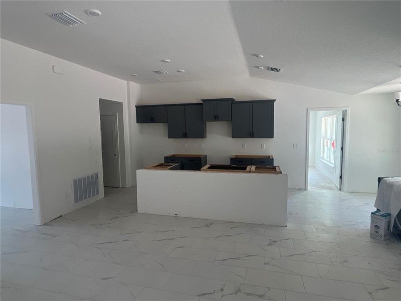 Image 10 of a home in Orange Blossom Hills.