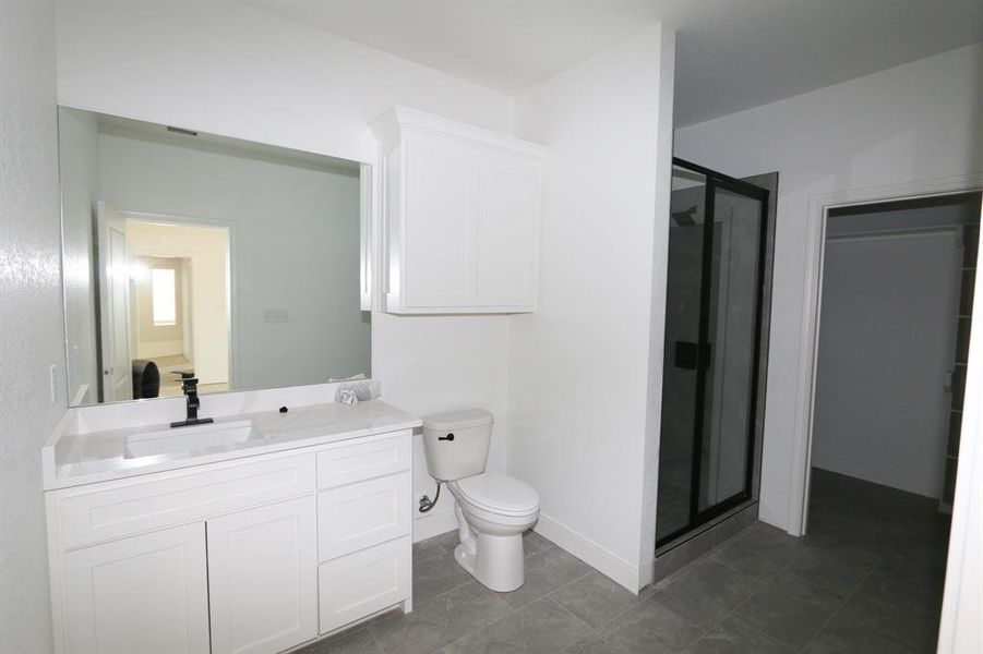 Furnished interior view inside a new home in , Tyler (Image 7).