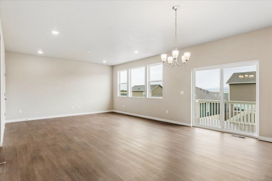 Spacious, unfurnished interior of a new home in Aspen Ranch, Fountain (Image 13).