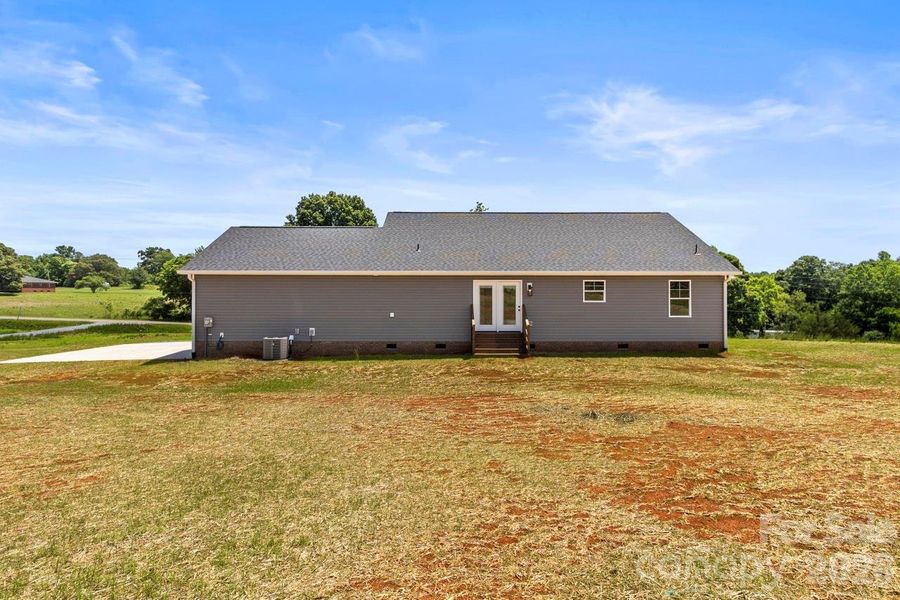 Exterior details and patio area of a home in , Lincolnton (Image 23).