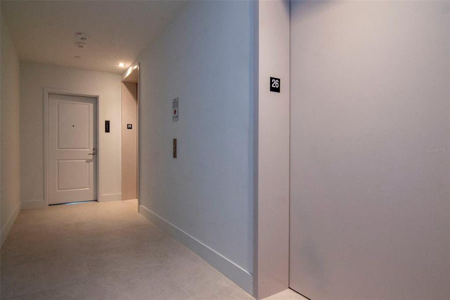 Spacious, unfurnished interior of a new home in The Ritz-Carlton Residences, Tampa (Image 60). Spacious, unfurnished interior of a new home in The Ritz-Carlton Residences, Tampa (Image 60).