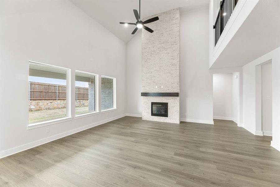 605 Aberdeen-Living Room-1