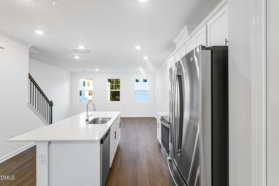 SUN_ElmGrove_Pic_Wyatt_Kitchen_4of7 SUN_ElmGrove_Pic_Wyatt_Kitchen_4of7