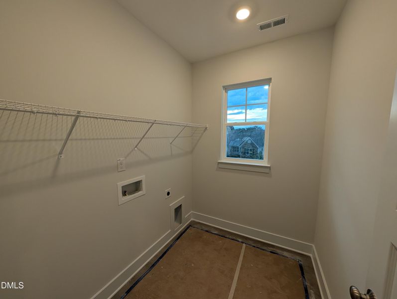 PXL_20250926_224957741