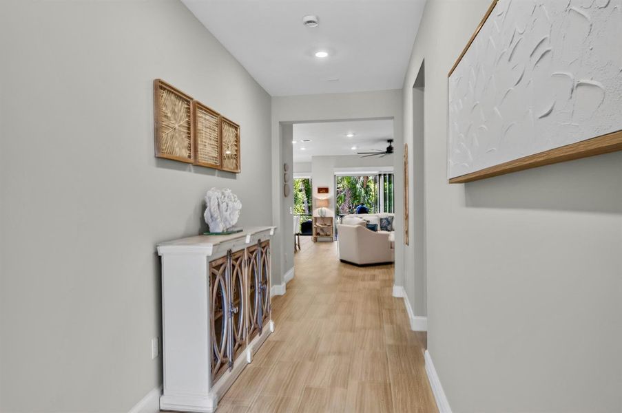 3862 133 Entry Foyer 3862 133 Entry Foyer