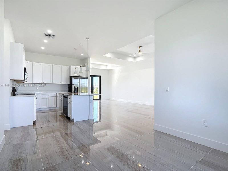 Spacious, unfurnished interior of a new home in , Lehigh Acres (Image 24). Spacious, unfurnished interior of a new home in , Lehigh Acres (Image 24).
