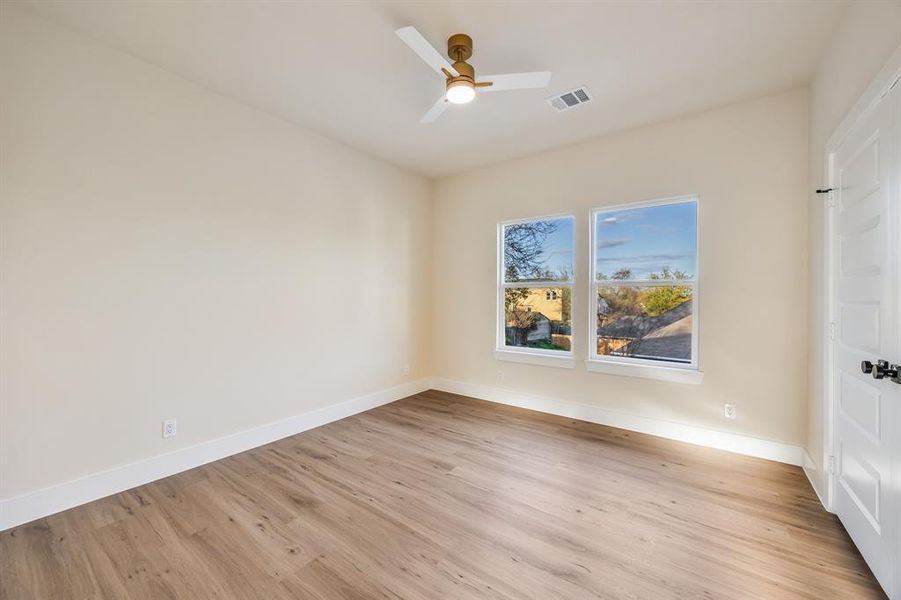 Spacious, unfurnished interior of a new home in , Dallas (Image 34). Spacious, unfurnished interior of a new home in , Dallas (Image 34).