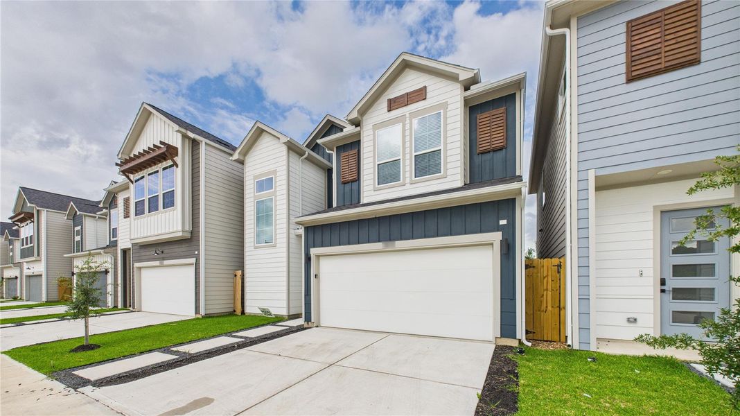 5810 Highland Sky Ln. 5810 Highland Sky Ln.