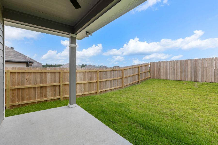 Image 28 of a home in Sterling Ridge. Image 28 of a home in Sterling Ridge.