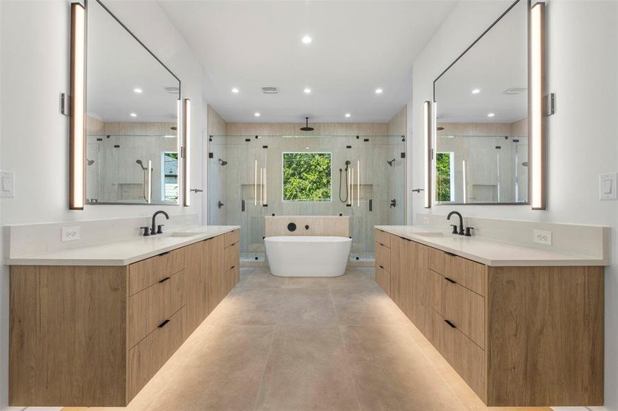 Furnished interior view inside a new home in , Dallas (Image 15). Furnished interior view inside a new home in , Dallas (Image 15).