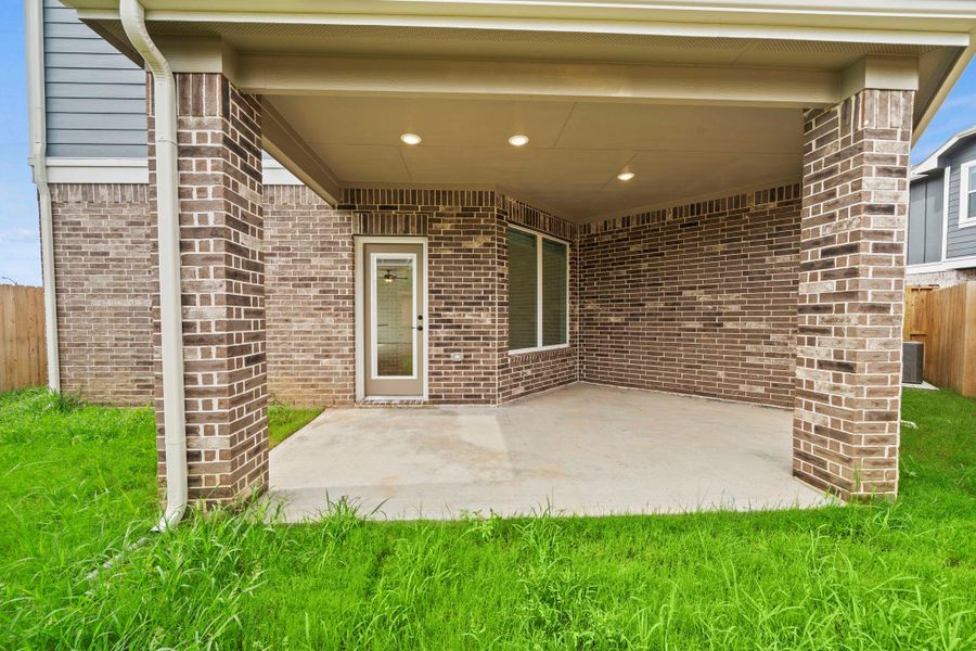 Exterior details and patio area of a home in , Katy (Image 4). Exterior details and patio area of a home in , Katy (Image 4).