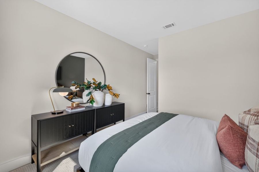 Representative furnished interior of a home built from the Wynfield by Pulte Homes in Everhour, Newnan (Image 52).