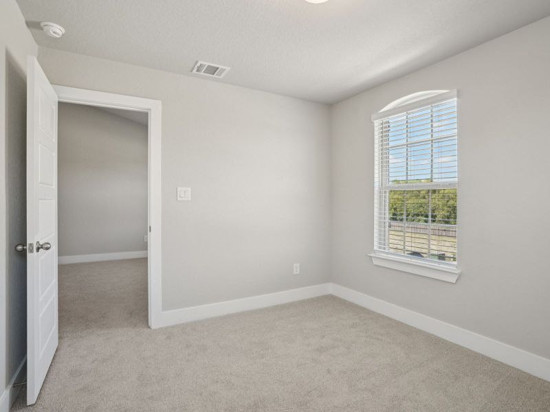 Secondary Bedroom in the San Jacinto floorplan at a Meritage Homes community. Secondary Bedroom in the San Jacinto floorplan at a Meritage Homes community.