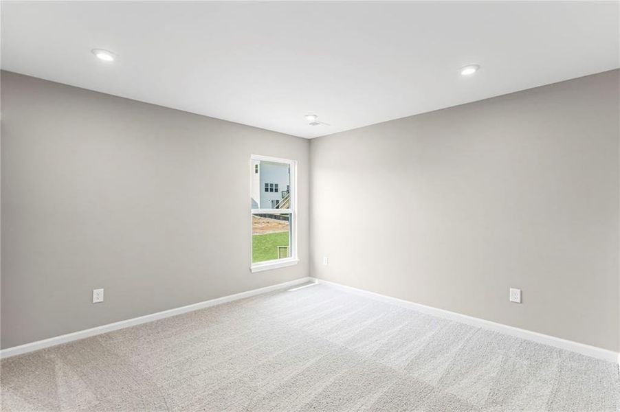 Spacious, unfurnished interior of a new home in Twin Lakes, Hoschton (Image 26). Spacious, unfurnished interior of a new home in Twin Lakes, Hoschton (Image 26).