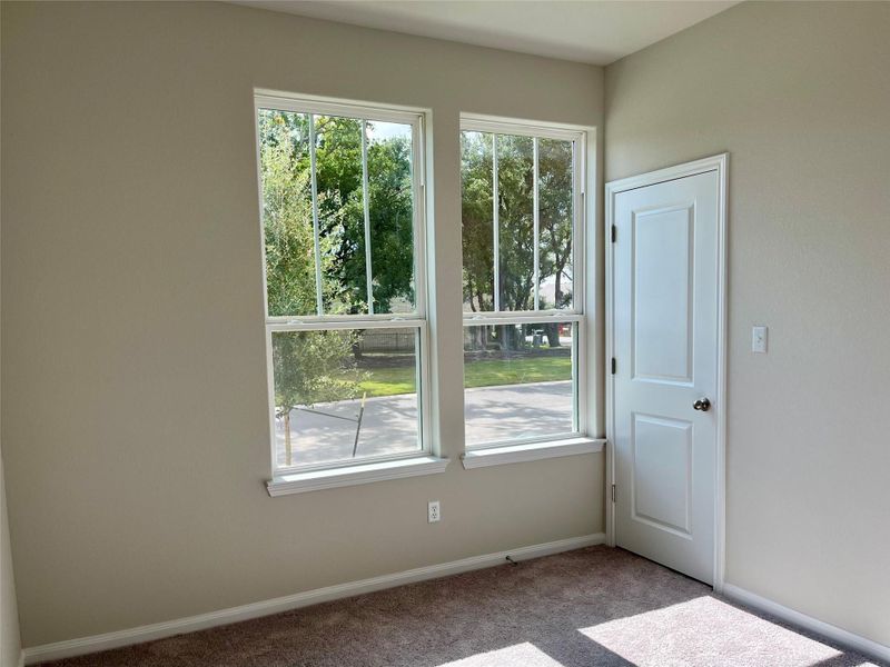 Spacious, unfurnished interior of a new home in Anthem Cottages, Kyle (Image 20).