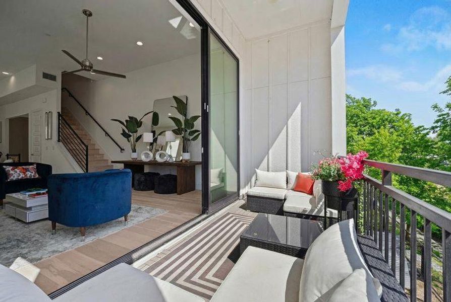 Exterior details and patio area of a home in Bluebonnet Lofts, Austin (Image 21).