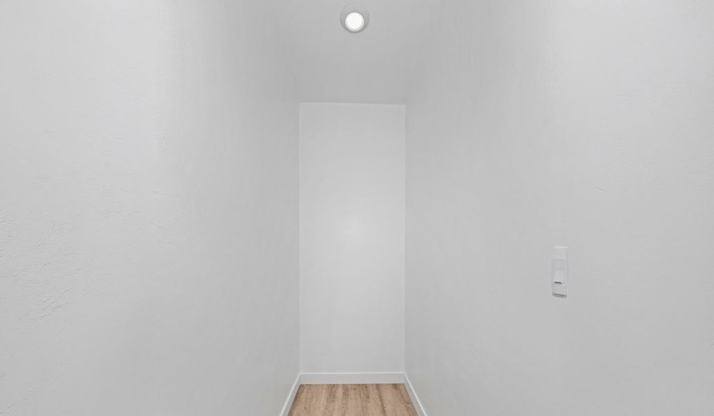 Spacious, unfurnished interior of a new home in Solterra, Green Valley (Image 26).