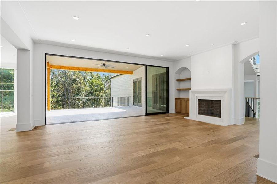 Spacious, unfurnished interior of a new home in , Roswell (Image 25). Spacious, unfurnished interior of a new home in , Roswell (Image 25).