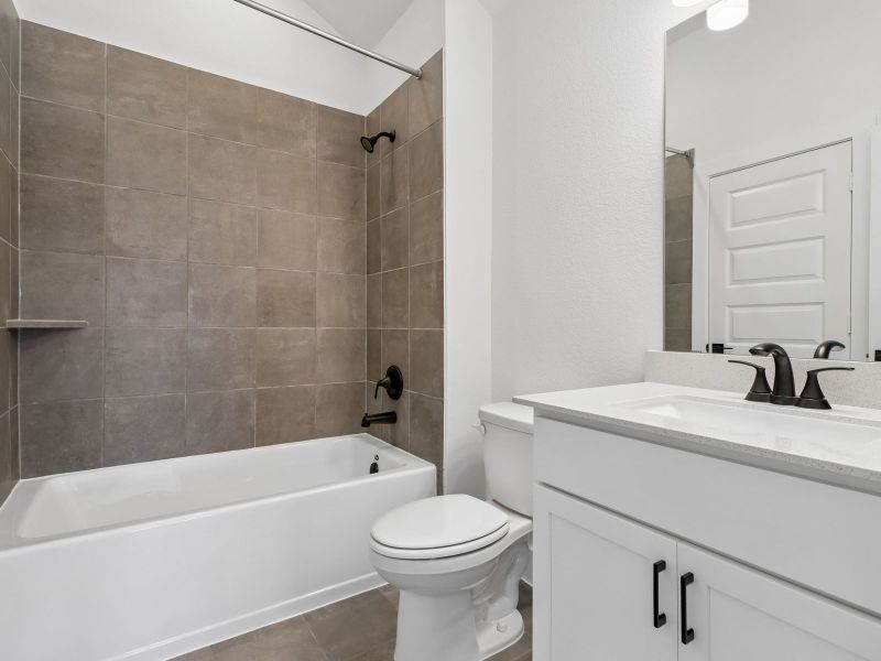 Furnished interior view inside a new home in Kingdom Heights, Rosenberg (Image 11).
