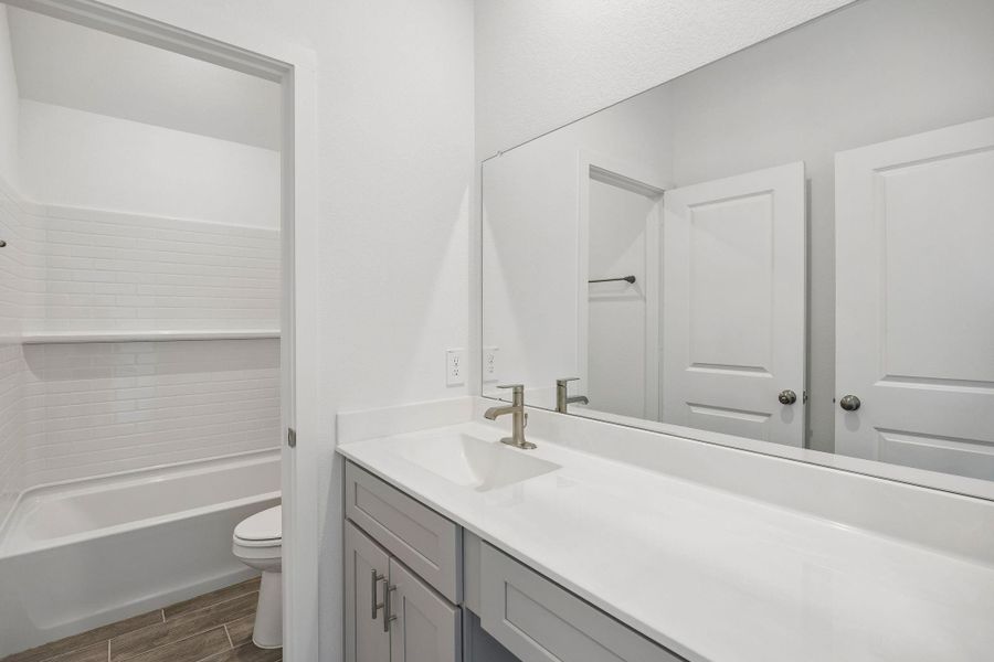 Furnished interior view inside a new home in Montgomery Bend, Montgomery (Image 7).