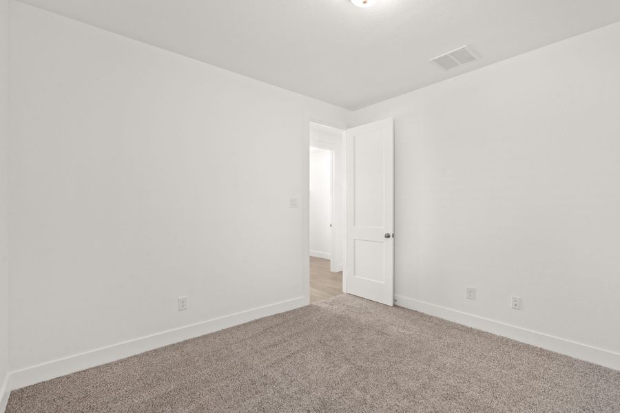 Spacious, unfurnished interior of a new home in Artavia, Conroe (Image 20).