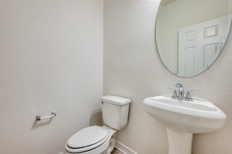 Furnished interior view inside a new home in Eagle Creek, Denton (Image 11). Furnished interior view inside a new home in Eagle Creek, Denton (Image 11).