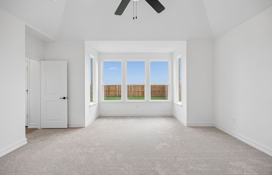 Spacious, unfurnished interior of a new home in Ribbonwood, Aubrey (Image 26). Spacious, unfurnished interior of a new home in Ribbonwood, Aubrey (Image 26).