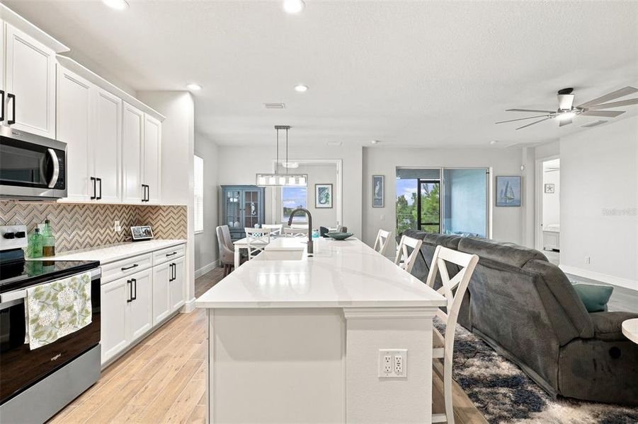 Furnished interior view inside a new home in , Groveland (Image 18).