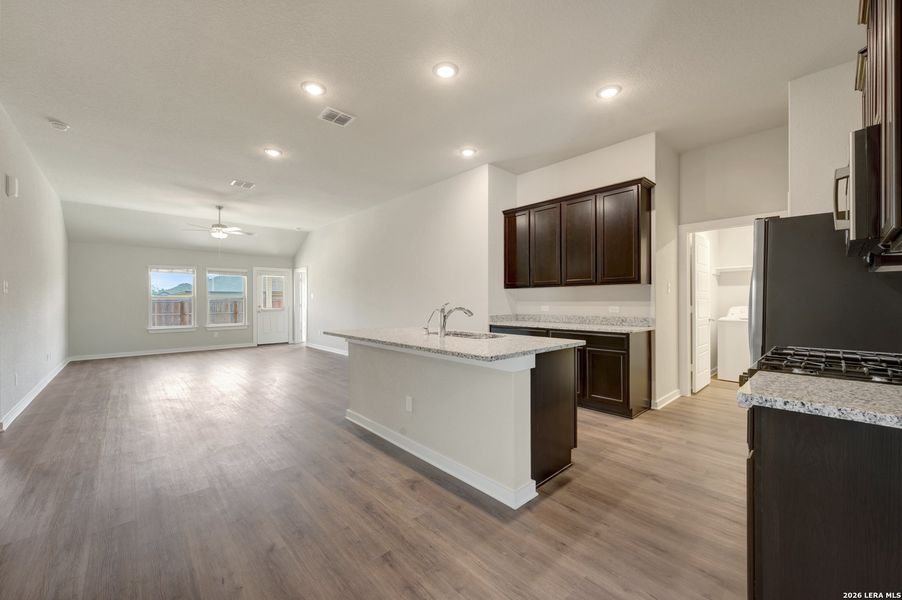 Furnished interior view inside a new home in Winding Brook, San Antonio (Image 17). Furnished interior view inside a new home in Winding Brook, San Antonio (Image 17).