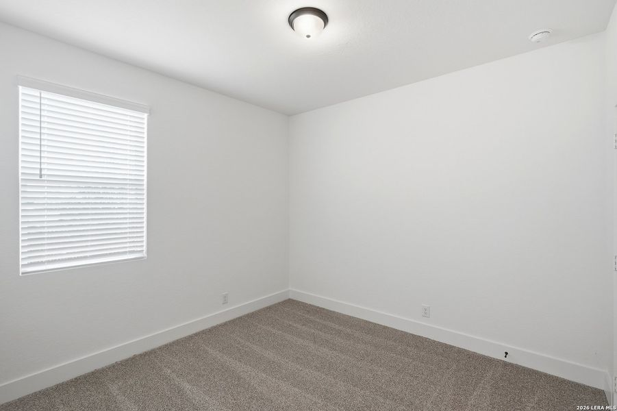 Spacious, unfurnished interior of a new home in Prominence Urban, San Antonio (Image 22).