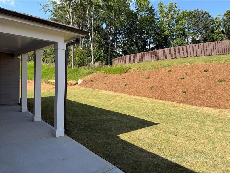 Exterior details and patio area of a home in Mallard’s Landing, Jefferson (Image 4).