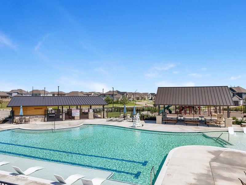 Community amenities in Beacon Hill, Waller (Image 3).