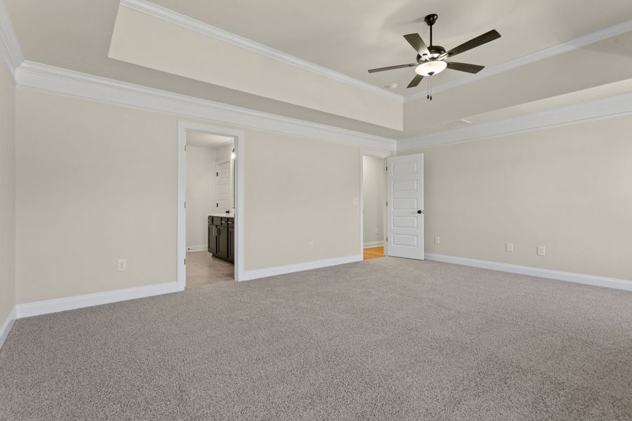 Spacious, unfurnished interior of a new home in Cherokee Knoll, Williamston (Image 31).