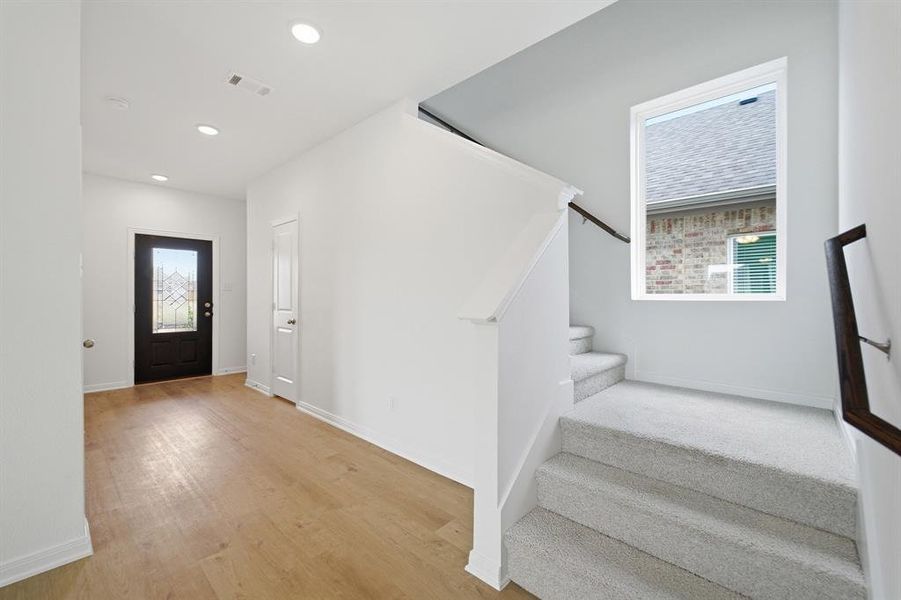Spacious, unfurnished interior of a new home in Westridge, McKinney (Image 26). Spacious, unfurnished interior of a new home in Westridge, McKinney (Image 26).
